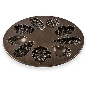 Nordic Ware Bronze Woodland Cakelet Pan