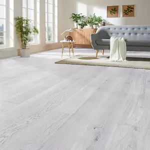 Light Grey Wood Effect Self Adhesive Vinyl Flooring Tiles 7 Planks Covering 1m²