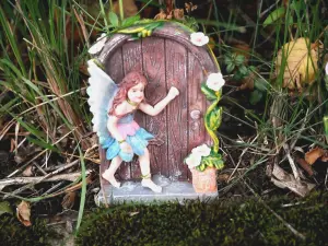 2x Mini Fairy Door Garden Ornaments