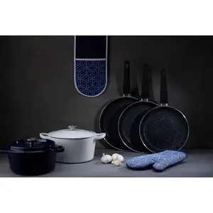 Interiors By Premier Organic 26cm Frypan, Non Stick Stainless Steel Frying Pan, Marble Coated Frying Pan For Efficient Cooking