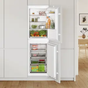 Bosch KIN85NSE0G 50:50 Built-in Frost free Fridge freezer - White