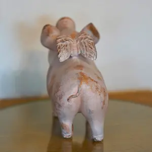 Flying Pig Resin Statue Farmyard Piglet Home Outdoor Ornament Decoration Piggy