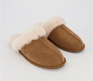 UGG Womens Scufette Ii Slippers In Tan, 3