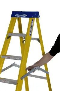 Werner 6 tread Fibreglass Step Ladder (H)1.67m