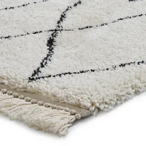 White/Black Kilim Modern Chequered Moroccan Shaggy Rug for Living Room Bedroom and Dining Room-60 X 230cm (Runner)