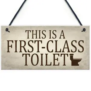 Red Ocean First Class Toilet Shabby Chic Hanging Wall Plaque Bathroom Loo Door Sign Home Decor