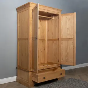 Elm Home and Garden Exquisite Oak Double Wardrobe Oak  2 Doors 1 Drawer