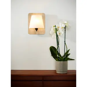 Lucide Idaho Modern Wall Light - 1xE14 - Light Wood