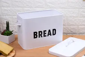 simpa Classic Vintage Inspired Large White Metal Bread Bin.