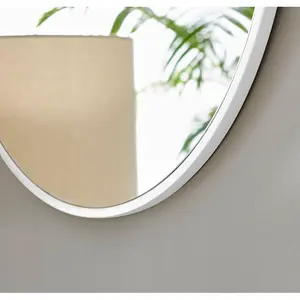 Alcantera Round Metal Frame Wall Mirror Simple and Elegant Modern Design White / 60cm H x 60cm W