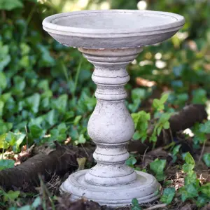 Piccolo Bird Bath Feeder Stone Statue Vintage Outdoor Garden Ornament Decoration British Made Sculpture