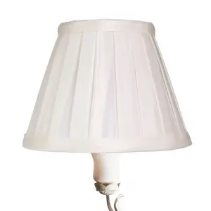 Traditional Classic Faux Silk Pleated Inner Lined Lamp Shade White / 20 x 30cm