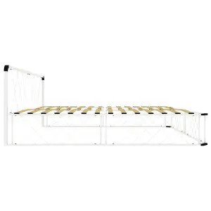 Berkfield Bed Frame White Metal 200x200 cm