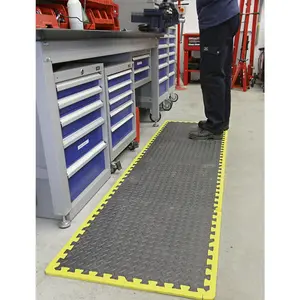 EVA Foam Interlocking Jigsaw Mat with High Visibility Edges - 1200 x 1800mm Floor Covering