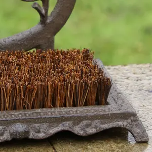 Traditional Cast Iron Outdoor Garden Birds Combined Boot Brush and Scraper for Garden Gifts