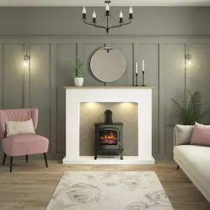 Be Modern Charing White & oak Freestanding Electric Fire suite