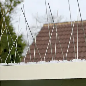 1 Metre Packs Stainless Steel Hard-Wearing Plastic Garden Bird and Pigeon Spikes