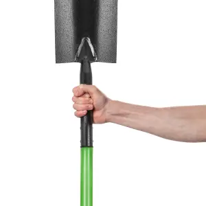 Hardys Heavy Duty Garden Spade - Long Life Carbon Steel Blade, Rust Resistant, Ergonomic Textured D-Grip - 100cm Gardening Shovel