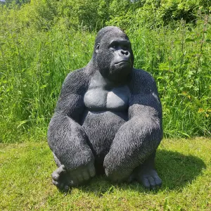 Vivid Arts Real Life Sitting Gorilla Garden Ornament