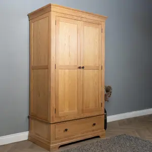 Elm Home and Garden Exquisite Oak Double Wardrobe Oak  2 Doors 1 Drawer