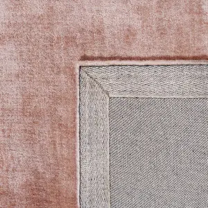 Luxurious Blush Pink Viscose Area Rug 120x170cm