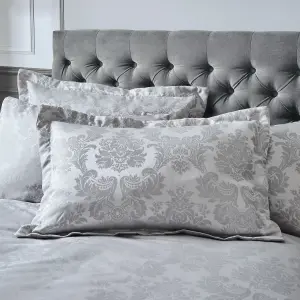 Catherine Lansfield Pillowcases Damask Jacquard Quilted 50x75cm + border Pack of 2 Pillow cases with envelope closure Silver Grey