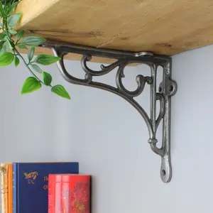 Oakcrafts - Pair of Antique Cast Iron Heritage Shelf Brackets - 180mm x 200mm