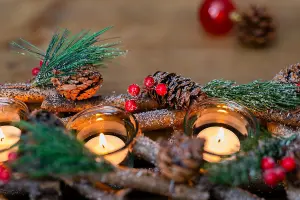 Christmas Tealight Candle Holder Decoration Tea Light Glass Votive Pinecones Xmas Home