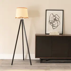 ValueLights Barbro Black Wood Tripod Floor Lamp with Natural Linen Scallop Rust Edge Shade