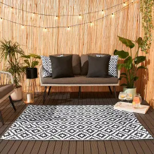 Outdoor Rug Garden Geometric  Waterproof Area Mat, Black White - 120 x 170cm