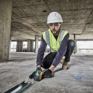 DeWalt 50m Green Cross line self-levelling Laser level