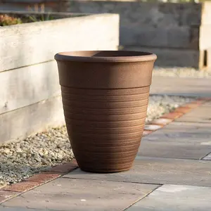 Primrose Tall Round Planter in Rust 48.5cm