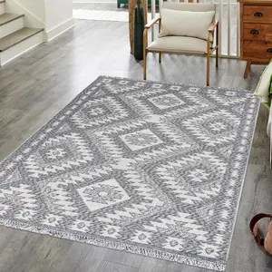 Ankara Grey Aztec Woven effect Medium Rug, (L)170cm x (W)120cm