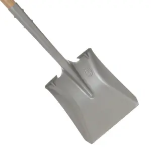 Magnusson Wooden Square D Handle Shovel