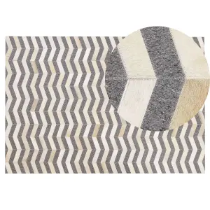 Cowhide Area Rug 140 x 200 cm Grey and Beige BAGGOZE