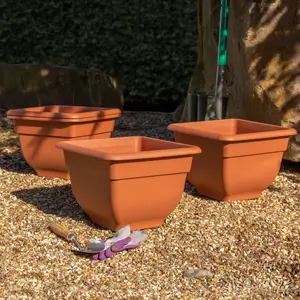 Wham Bell Pot 4x37cm Square Recycled Plastic Planter Terracotta