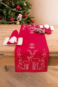 EMB T/RUN DEER/CRYSTAL - Embroidery Kit: Runner: Deer and Ice Crystals - Vervaco