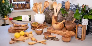 Olive Wood Natural Grained Rustic Kitchen Dining Utensil Set (L) 25-30cm