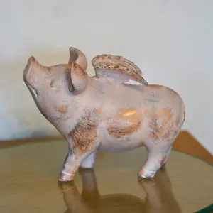 Flying Pig Resin Statue Farmyard Piglet Home Outdoor Ornament Decoration Piggy