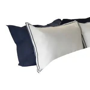 Belledorm Savoy Oxford Pillowcase Navy (76cm x 51cm)