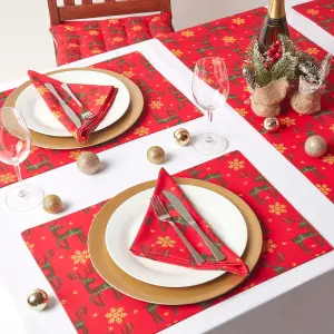 Homescapes Red Reindeer Christmas Table Runner 35 x 250 cm