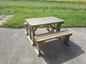 Arbor Garden Solutions Picnic Bench and Table Set, Aspen Rounded Wooden Patio Furniture (5ft, Rustic brown)