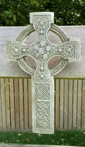 Celtic Cross Hanging Plaque Stone Garden Ornament Outdoor Statue Sculpture