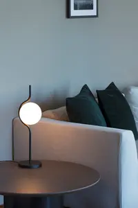 Luminosa Le Vita LED Table Lamp Black 6W 2700K