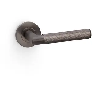 SOLID BRASS Knurled Door Handle Set - Dark Bronze Mitred Lever On Round Rose