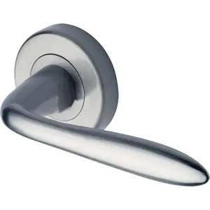 Heritage Door Handle Lever Latch on Round Rose Sutton Design (Set of 2) Satin Chrome