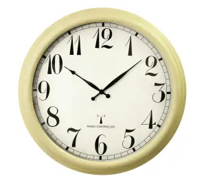 Outdoor Garden Clock Antique White Perfect Time Radio Controlled 57.5 cm