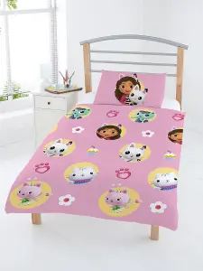 Gabbys Dollhouse Friends Pink Junior Duvet  and Pillowcase Set