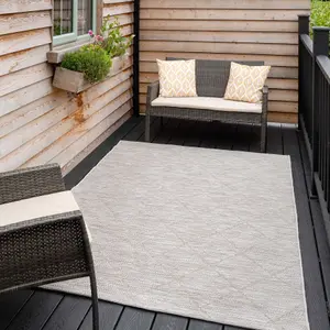 Neutral Beige Woven Diamond Trellis Flatweave Outdoor Indoor Area Rug 160x230cm