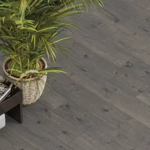 Anglo Flooring X FloorLabs, Oak Leeds, Dark Grey Wood Plank Oak Effect Laminate Flooring, 8mm, 1.85m²